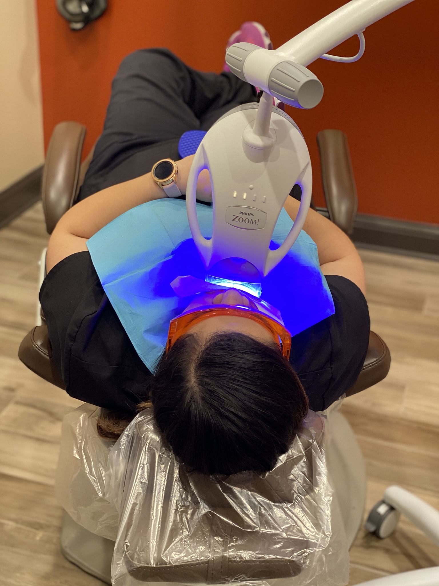 Zoom Whitening + Exam + X-rays