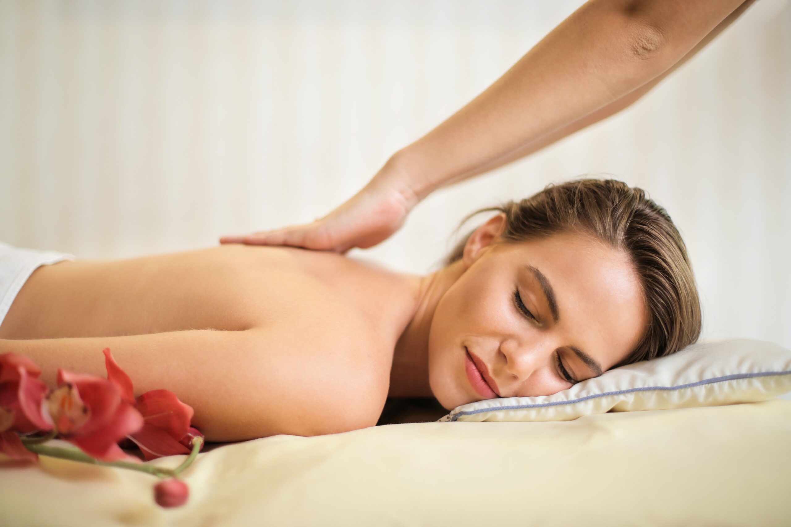 60-Minute Deep-Tissue Massage with 800 mg CBD Oil, Aromatherapy, and Hot Towels; Restrictions Apply